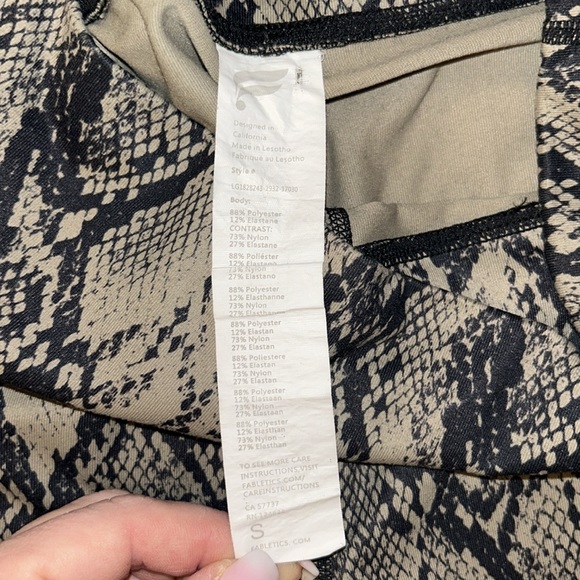 Fabletics Legging - Picture 4 of 4